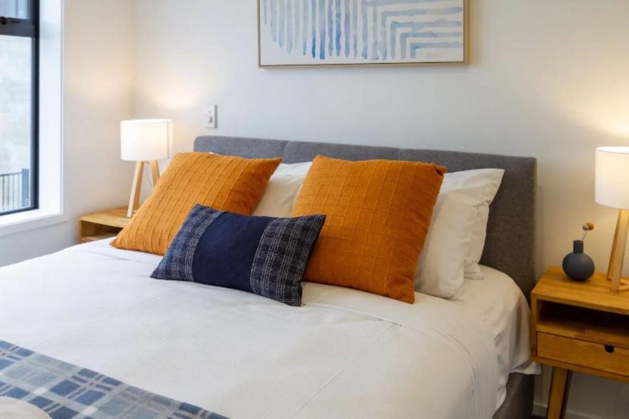 Serenity In The Centre: 2 Bed 2 Bath Christchurch Exterior photo